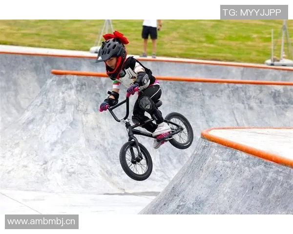 深圳极限运动队技术革新引发热议推动运动发展新潮流 深圳极限运动队技术革新引发热议推动运动发展新潮流